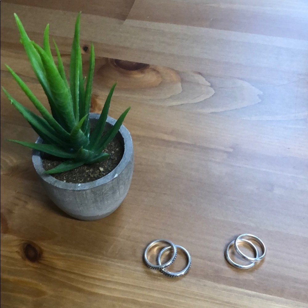 NWOT rings
